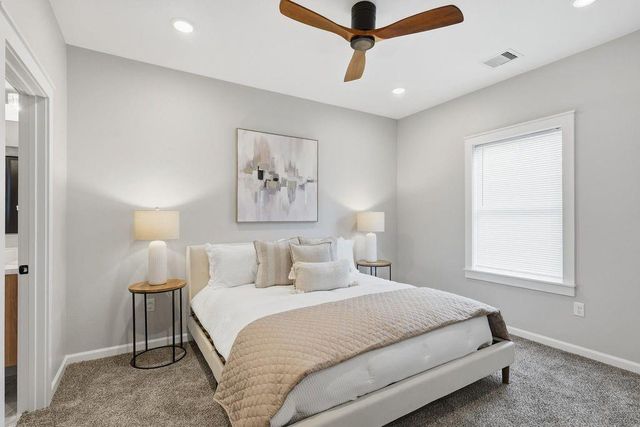 4723 Mallow Street B, Houston, TX 77033