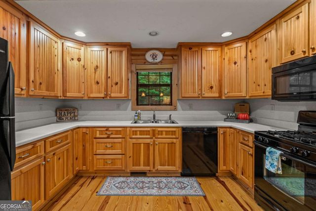 270 Sugar Creek Road, Blairsville, GA 30512