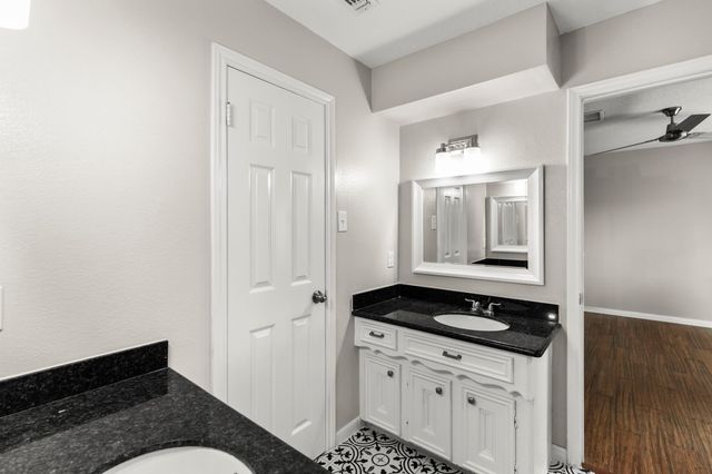 1014 Riverlace Drive, Houston, TX 77079