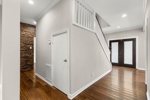 1014 Riverlace Drive, Houston, TX 77079