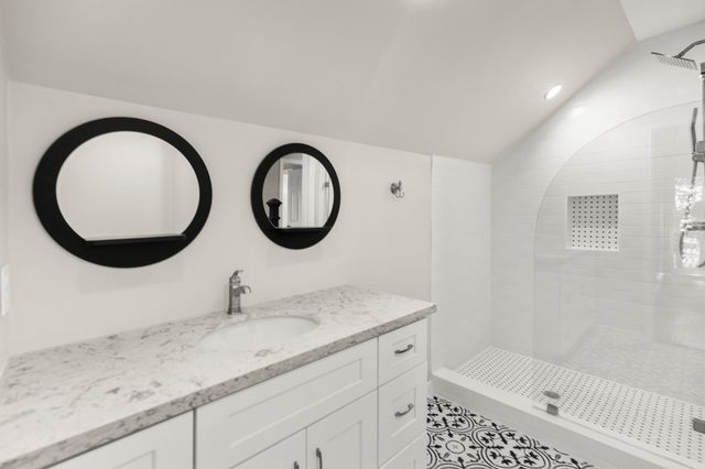 1014 Riverlace Drive, Houston, TX 77079