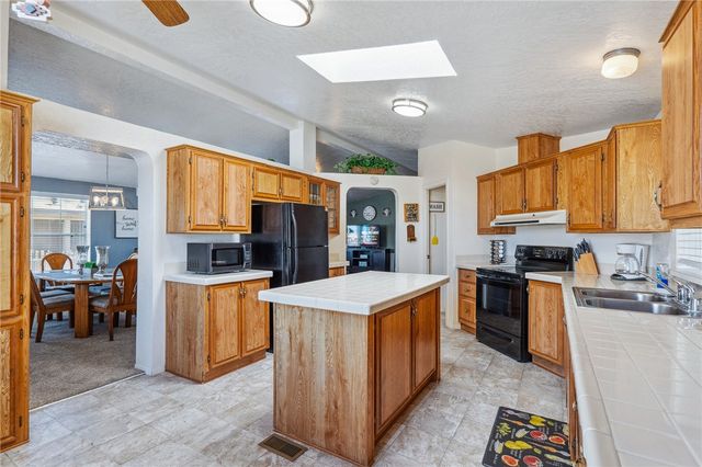 756 Riverfront Drive, Bullhead City, AZ 86442