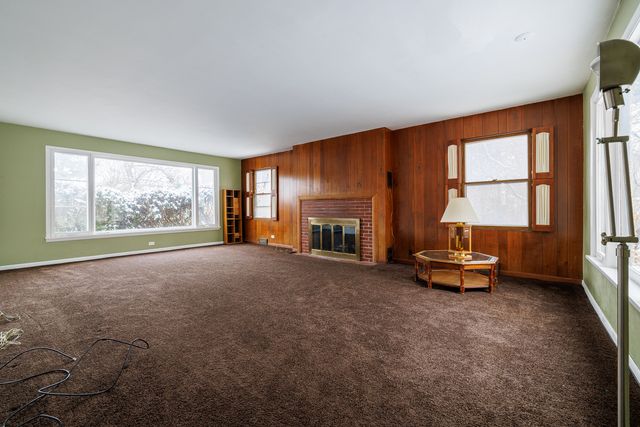 206 N Bonnie Brae Avenue, Elmhurst, IL 60126