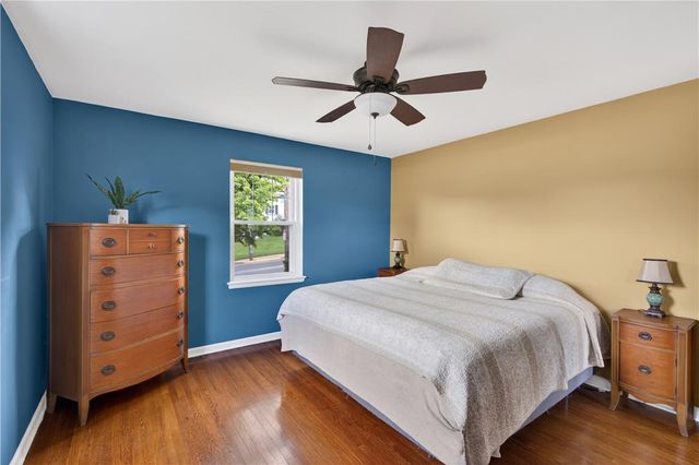 23 Harrison St, Emmaus Boro, PA 18049