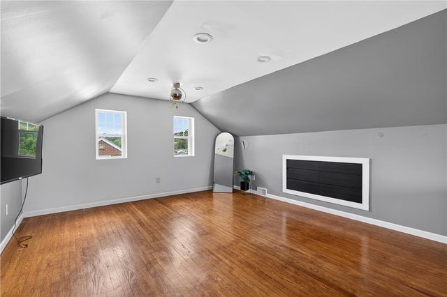 23 Harrison St, Emmaus Boro, PA 18049