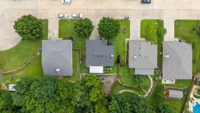 1908 Ridgecrest Lane, Sherman, TX 75092