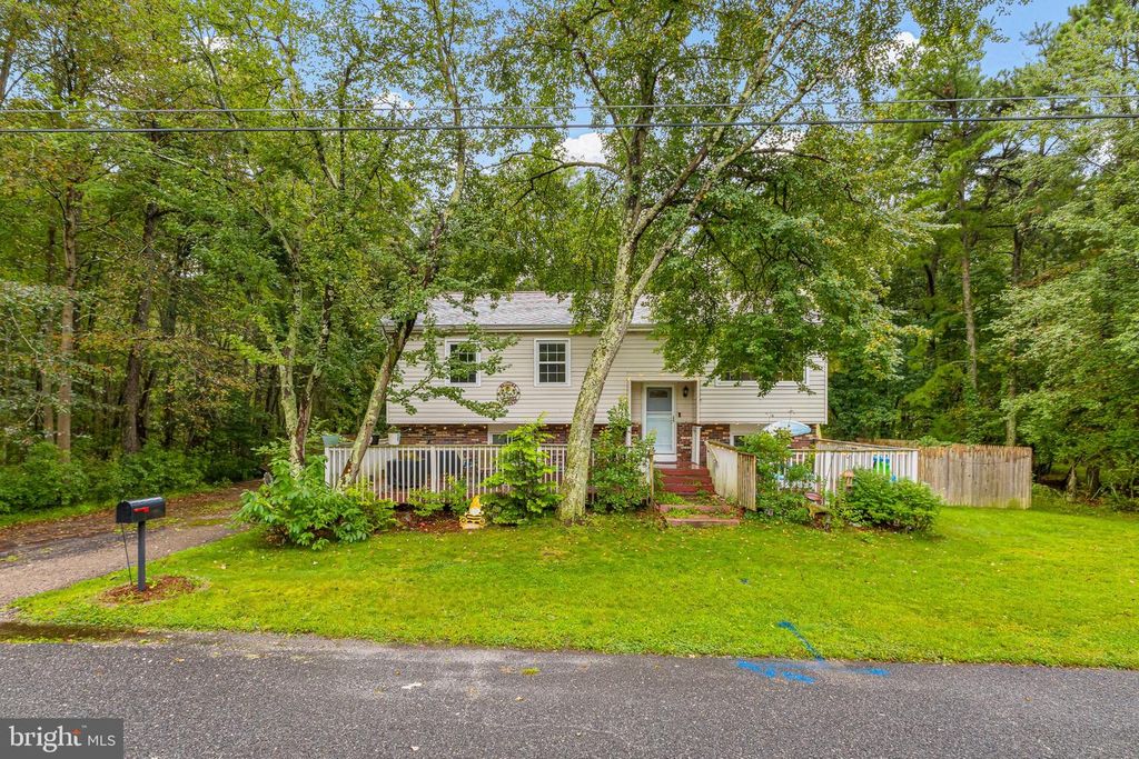 558 LARCH AVE, PEMBERTON, NJ 08015 — photo 4