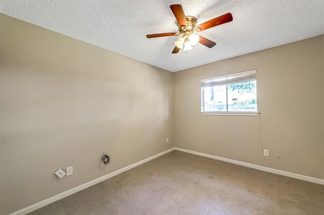 6911 Pine Vista Lane, Houston, TX 77092