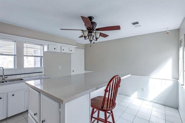 6911 Pine Vista Lane, Houston, TX 77092