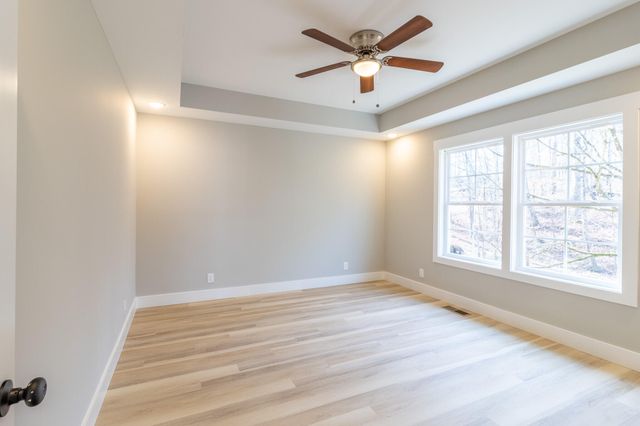 2172 S Riverbend Road, Dalton, GA 30721