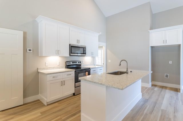 2172 S Riverbend Road, Dalton, GA 30721