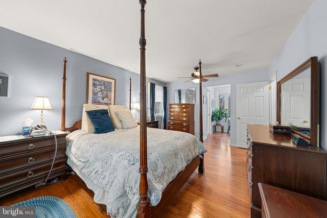 105 CHAPEL HILL DR, Newark, DE 19711