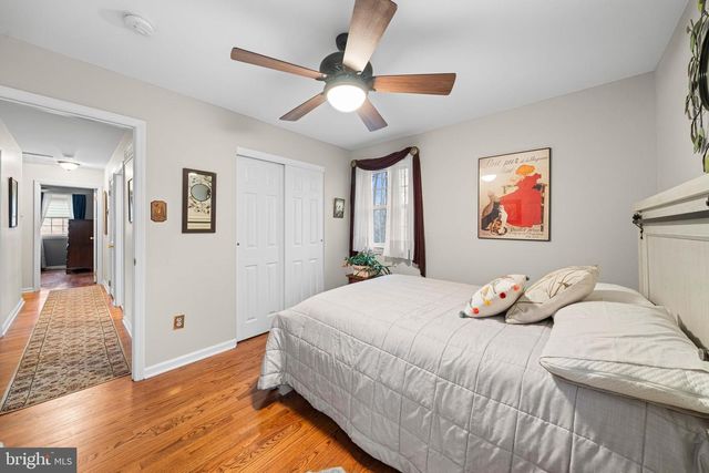 105 CHAPEL HILL DR, Newark, DE 19711