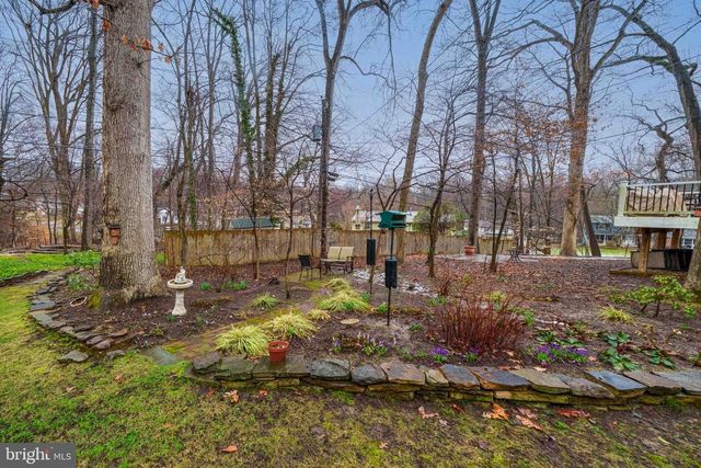 105 CHAPEL HILL DR, Newark, DE 19711