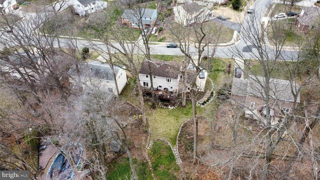 105 CHAPEL HILL DR, Newark, DE 19711