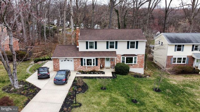 105 CHAPEL HILL DR, Newark, DE 19711