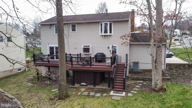 105 CHAPEL HILL DR, Newark, DE 19711