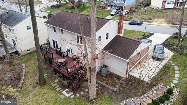 105 CHAPEL HILL DR, Newark, DE 19711