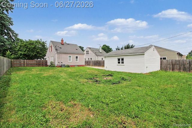 7785 Huron Street, Taylor, MI 48180