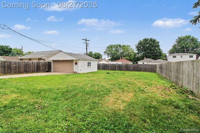 7785 Huron Street, Taylor, MI 48180
