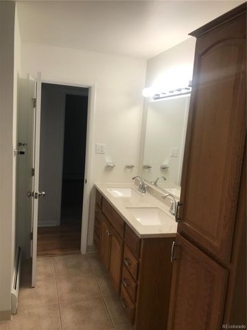 3555 S Downing Street, Englewood, CO 80113
