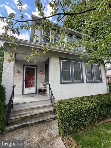194 WALNUT ST, Lebanon, PA 17042