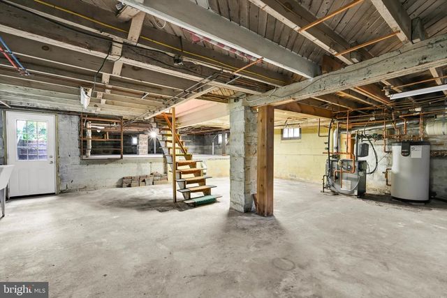 194 WALNUT ST, Lebanon, PA 17042