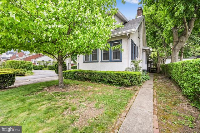 194 WALNUT ST, Lebanon, PA 17042