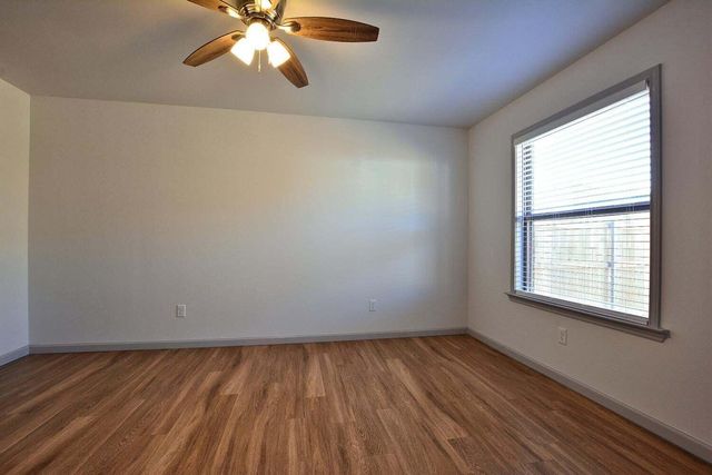 1209 N Essex Avenue, Lubbock, TX 79416