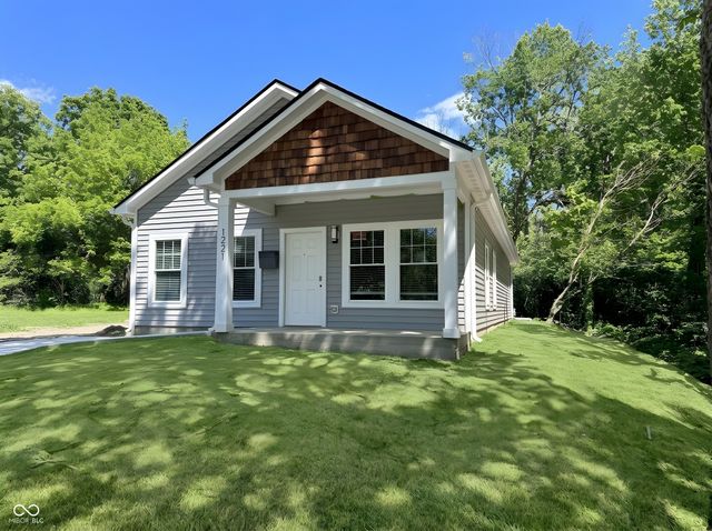 1221 Vandeman Street, Indianapolis, IN 46203