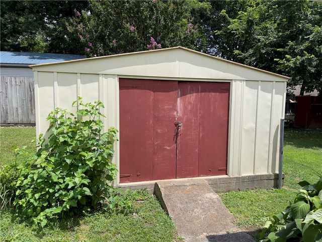 315 Glines Court, Harrison, AR 72601