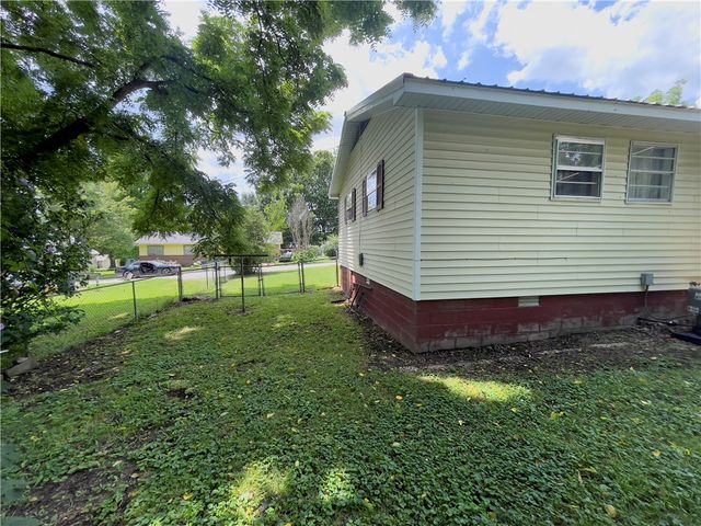 315 Glines Court, Harrison, AR 72601