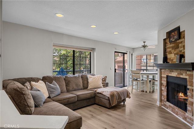 18114 Erik Court 5131, Canyon Country, CA 91387