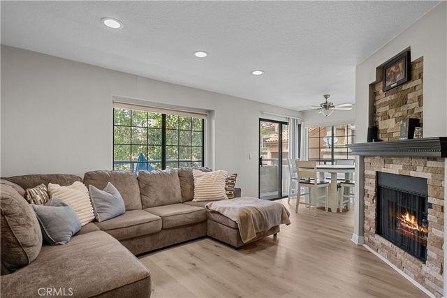 18114 Erik Court 5131, Canyon Country, CA 91387