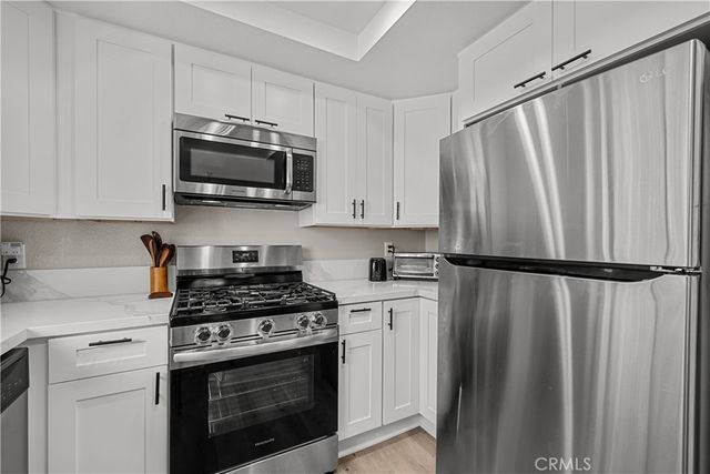 18114 Erik Court 5131, Canyon Country, CA 91387