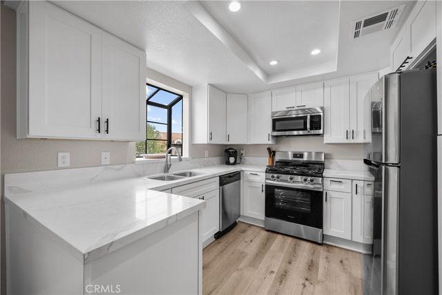 18114 Erik Court 5131, Canyon Country, CA 91387