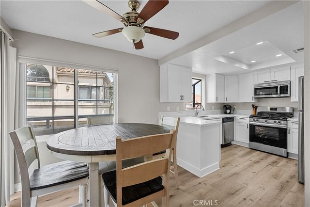 18114 Erik Court 5131, Canyon Country, CA 91387