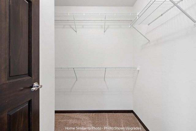 1926 HUFFCUTT LANE, Waupaca, WI 54981