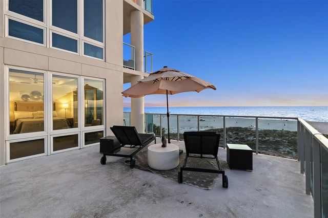 15 AVALON STREET 502, Clearwater Beach, FL 33767
