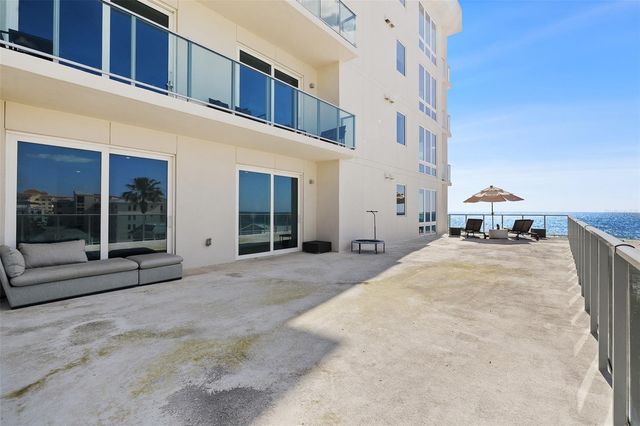 15 AVALON STREET 502, Clearwater Beach, FL 33767
