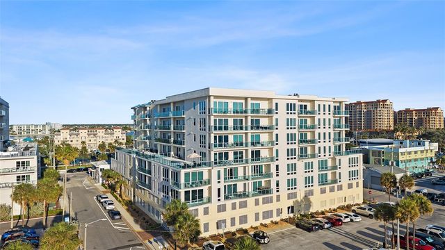 15 AVALON STREET 502, Clearwater Beach, FL 33767