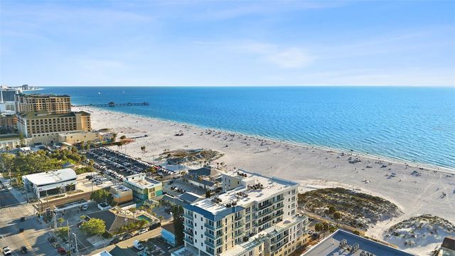 15 AVALON STREET 502, Clearwater Beach, FL 33767