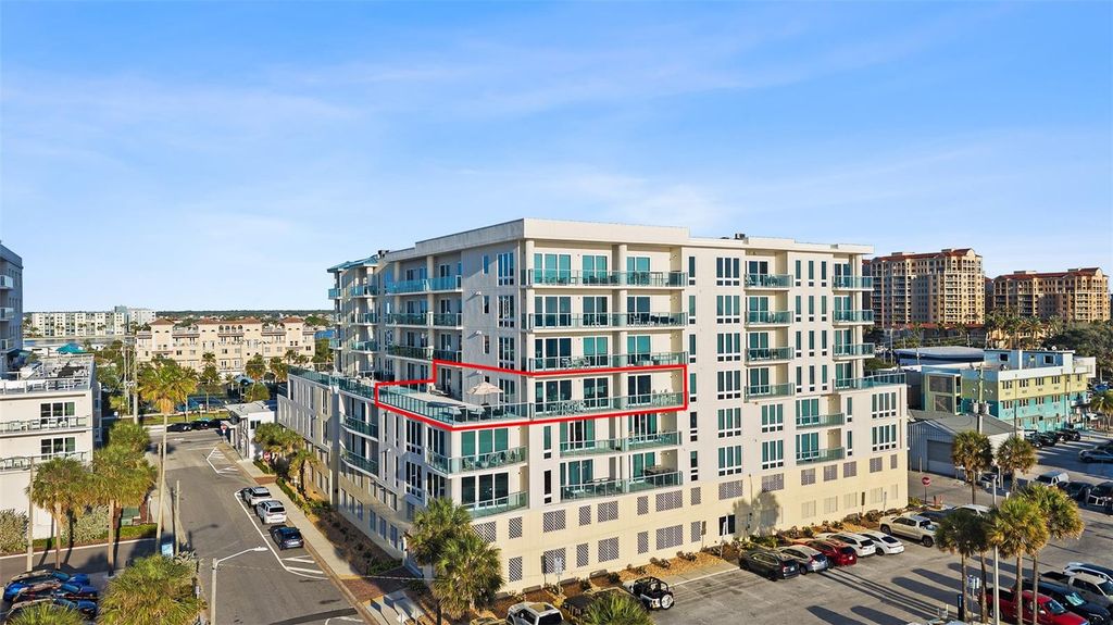 15 AVALON STREET 502, Clearwater Beach, FL 33767