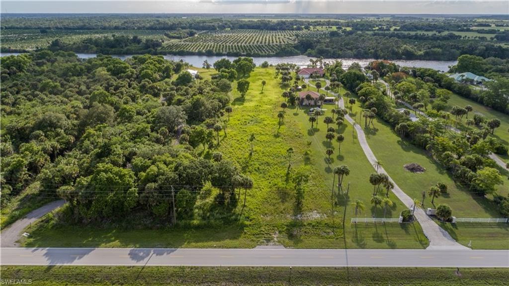 5220 Fort Denaud Road, LABELLE, FL 33935 — photo 2