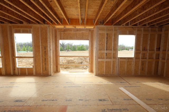 1515 Acadia Drive, Maineville, OH 45039