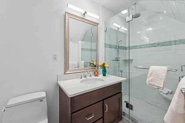 250 Chelmsford St, Chelmsford, MA 01824
