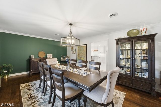 30 Cheryl Rd, Montville Twp., NJ 07058