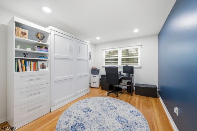 30 Cheryl Rd, Montville Twp., NJ 07058