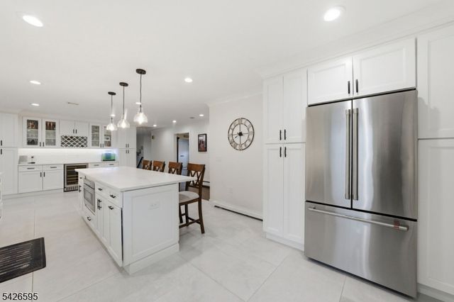 30 Cheryl Rd, Montville Twp., NJ 07058