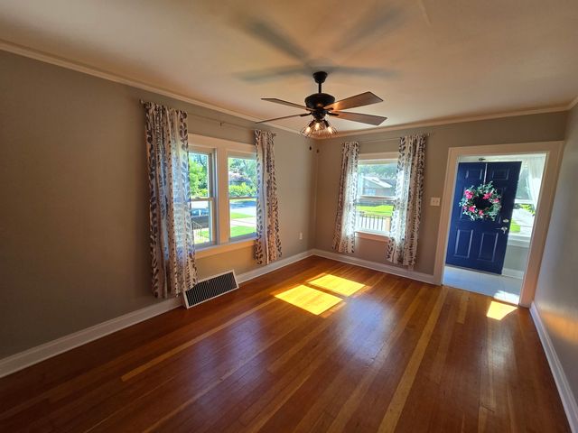 14920 Hamlin Avenue, Midlothian, IL 60445